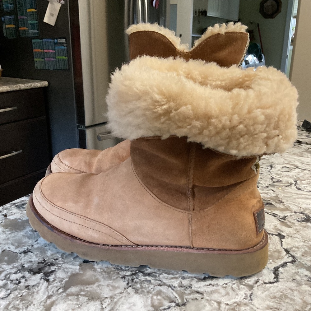 Ugg winter boots